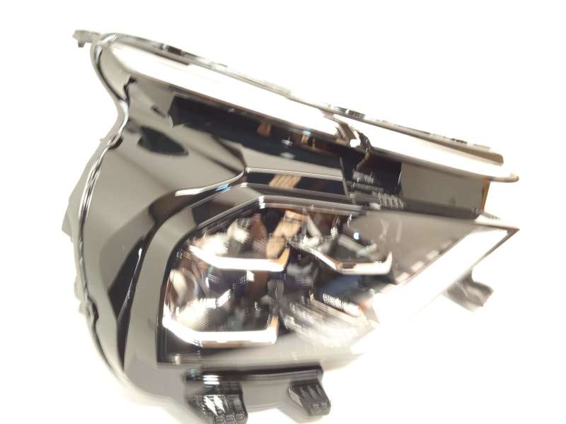 Recambio de faro derecho para citroën c4 iii 1.2 referencia OEM IAM 9830649280  73374698 2