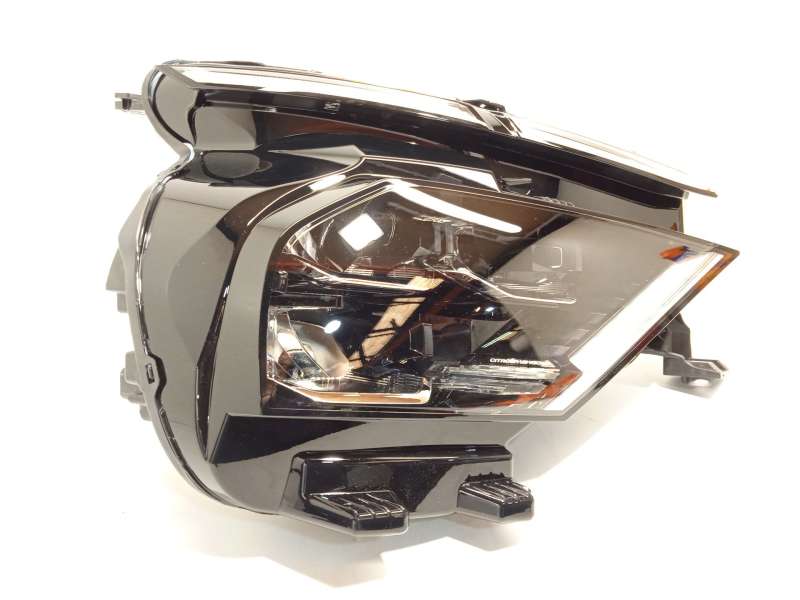 Recambio de faro derecho para citroën c4 iii 1.2 referencia OEM IAM 9830649280  73374698 3