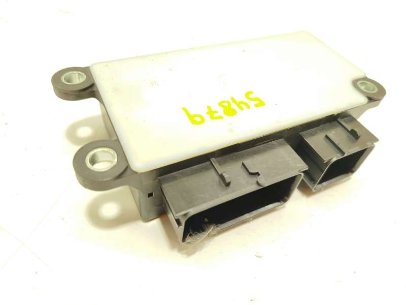 Recambio de centralita airbag para opel astra j (p10) 1.7 cdti (68) referencia OEM IAM 13582437 - Blanco 3