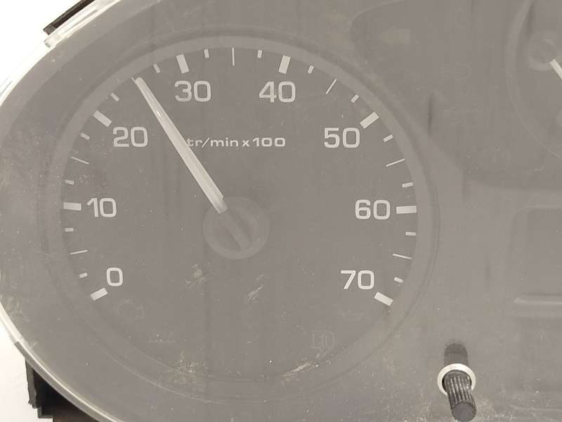 Recambio de cuadro instrumentos para peugeot partner tepee 1.6 hdi 90 referencia OEM IAM 9801642280  503001316152 3
