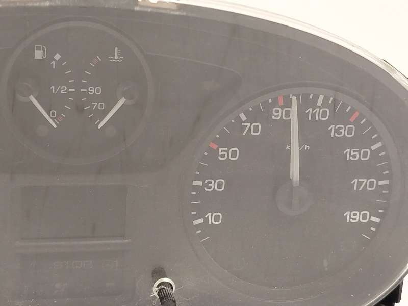Recambio de cuadro instrumentos para peugeot partner tepee 1.6 hdi 90 referencia OEM IAM 9801642280  503001316152 4