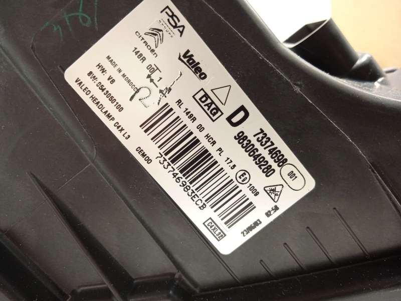 Recambio de faro derecho para citroën c4 iii 1.2 referencia OEM IAM 9830649280  73374698 7