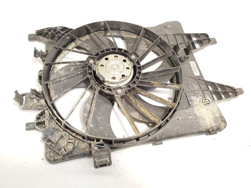 Recambio de electroventilador para renault kangoo express (fw0/1_) 1.5 dci 75 (fw07, fw10, fw04) referencia OEM IAM 921206476R - Blanco