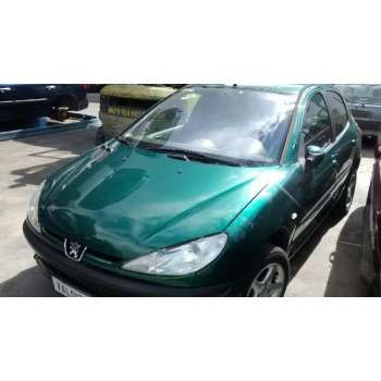 PEUGEOT 206 BERLINA