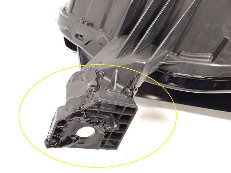 Recambio de faro derecho para citroën c4 iii 1.2 referencia OEM IAM 9830649280  73374698 7