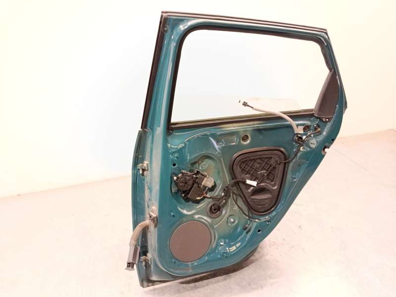 Recambio de puerta trasera derecha para audi a1 sportback (gba) 30 tfsi referencia OEM IAM 82G833052 3