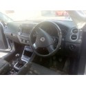 VOLKSWAGEN TIGUAN (5N1)