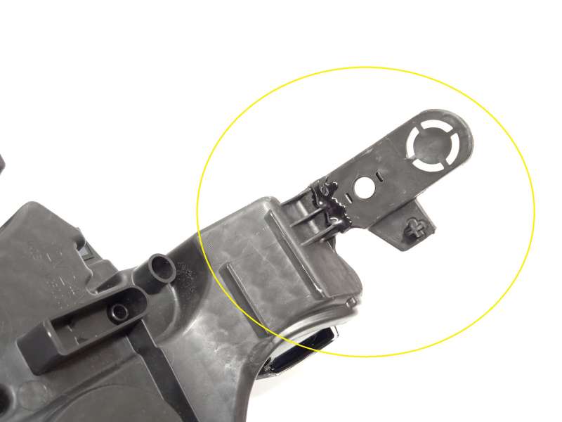 Recambio de faro derecho para citroën c4 iii 1.2 referencia OEM IAM 9830649280  73374698 11