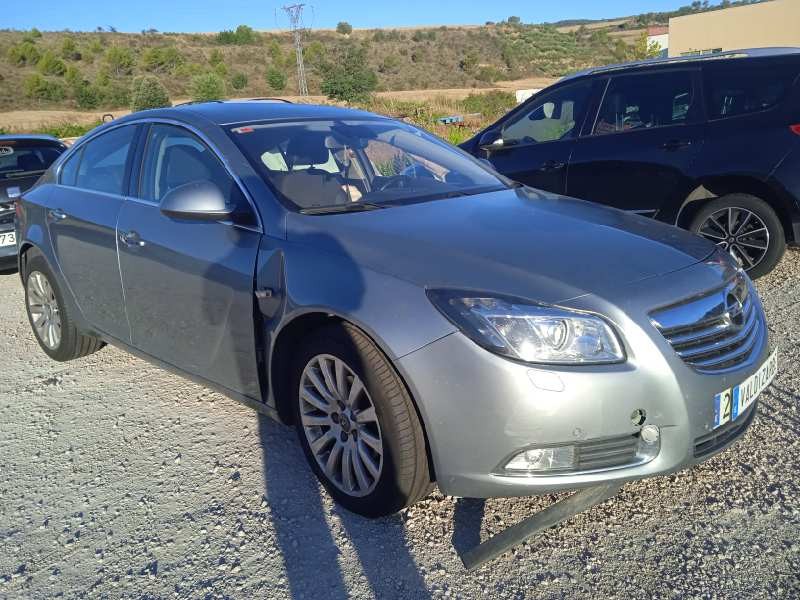 OPEL INSIGNIA BERLINA