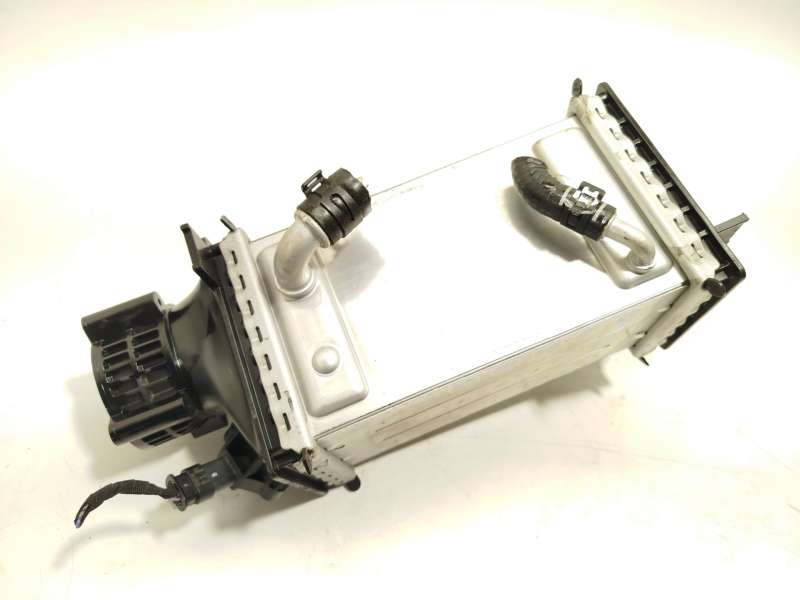 Recambio de intercooler para volkswagen taigo (cs1) 1.5 tsi referencia OEM IAM 04E145785P - Blanco 2