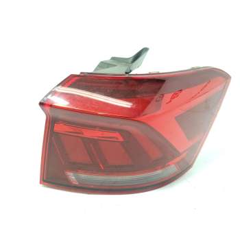 PILOTO TRASERO DERECHO 2GA945096A 