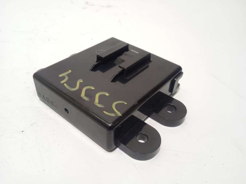 Recambio de modulo electronico para mitsubishi asx 2.0 mivec cat referencia OEM IAM 1640A074 - Blanco 2