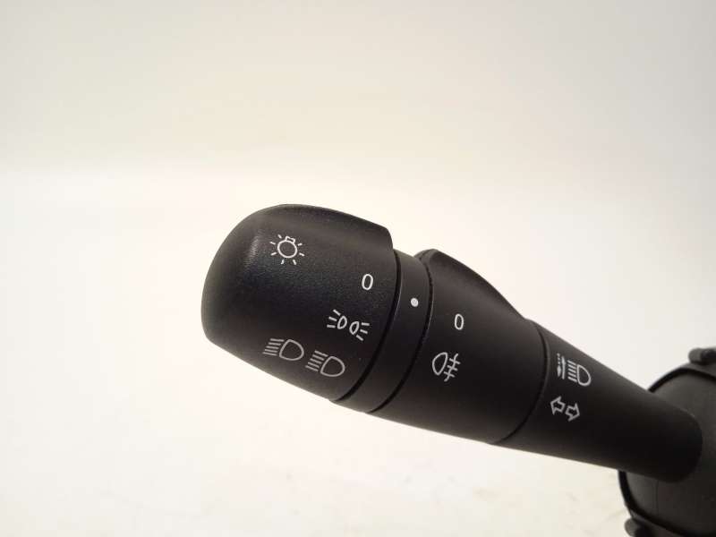 Recambio de mando intermitentes para dacia sandero ii (b8_) 1.0 sce 75 (b8jc, b8jd) referencia OEM IAM 255671274R 479452659R 255 - Blanco 4
