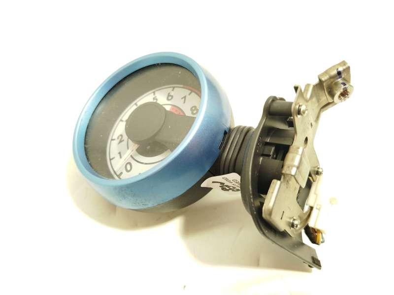 Recambio de cuadro instrumentos para peugeot 107 urban move referencia OEM IAM 832700H010 - Blanco 2