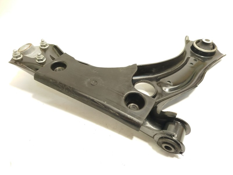 BRAZO SUSPENSION INFERIOR DELANTERO IZQUIERDO 2Q0407151D 