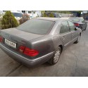 MERCEDES-BENZ CLASE E (W210) BERLINA DIESEL