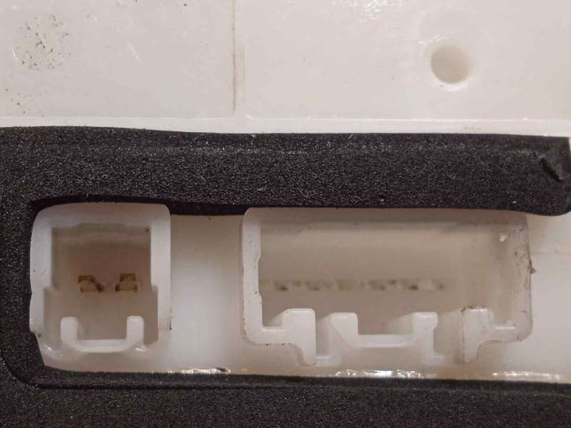 Recambio de cerradura puerta delantera derecha para subaru forester s12 2.0 diesel cat referencia OEM IAM 61032SC240 - Blanco 3