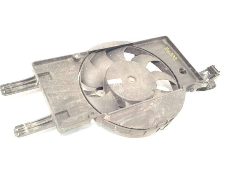 Recambio de electroventilador para ford focus iii sedán 1.0 ecoboost referencia OEM IAM BV618C607SC 1815246 - Rojo 2