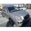 KIA CARENS III MONOSPACE (UN)