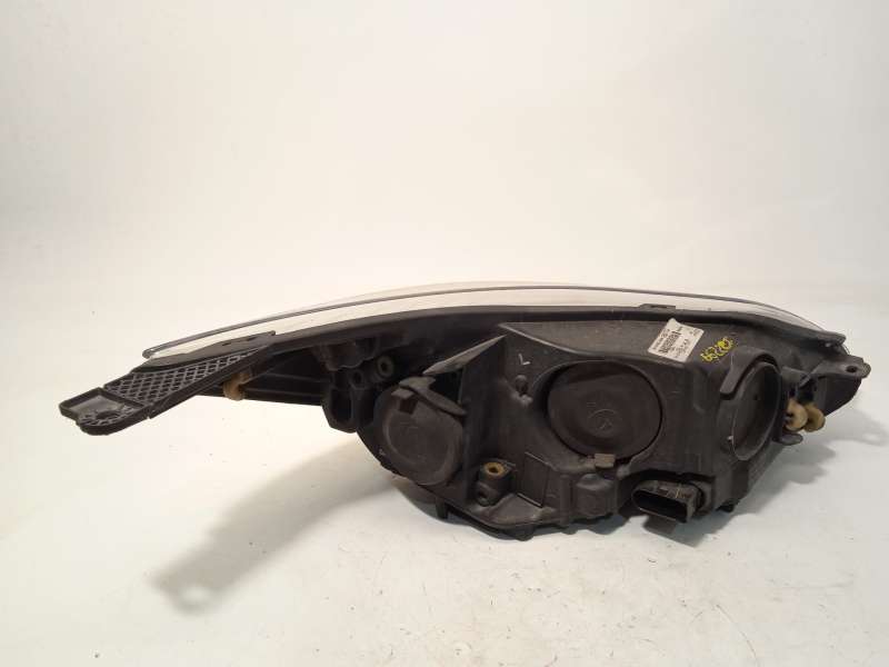 Recambio de faro izquierdo para ford focus iii sedán 1.0 ecoboost referencia OEM IAM BM5113W030NA 1873929 - Rojo 4
