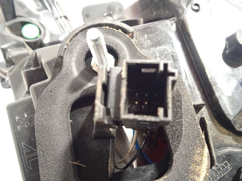 Recambio de piloto trasero derecho para peugeot 308 ii (lb_, lp_, lw_, lh_, l3_) 1.5 bluehdi 130 referencia OEM IAM 9823728580 - Gris 5