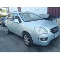 KIA CARENS (UN)