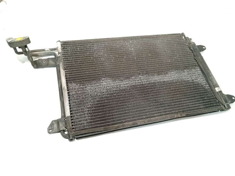 CONDENSADOR / RADIADOR AIRE ACONDICIONADO 1K0820411H 1K0820191A 