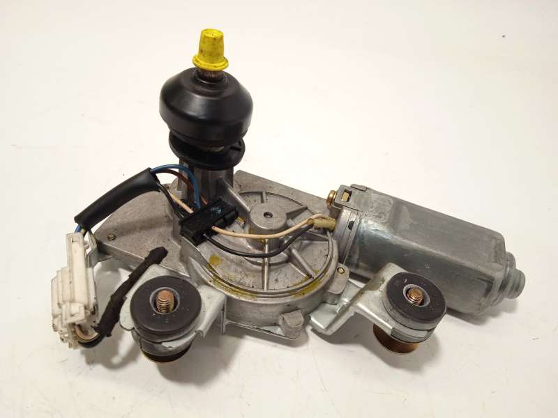 MOTOR LIMPIA TRASERO 8615021002 
