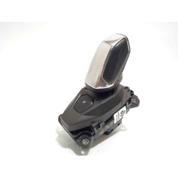 Recambio de palanca cambio para lynk & co 01 phev referencia OEM IAM 8890977823  