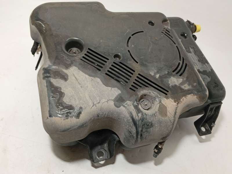 Recambio de deposito aditivo fap adblue para opel vivaro b furgoneta (x82) 1.6 cdti (05) referencia OEM IAM 172A21178R 93459932 4