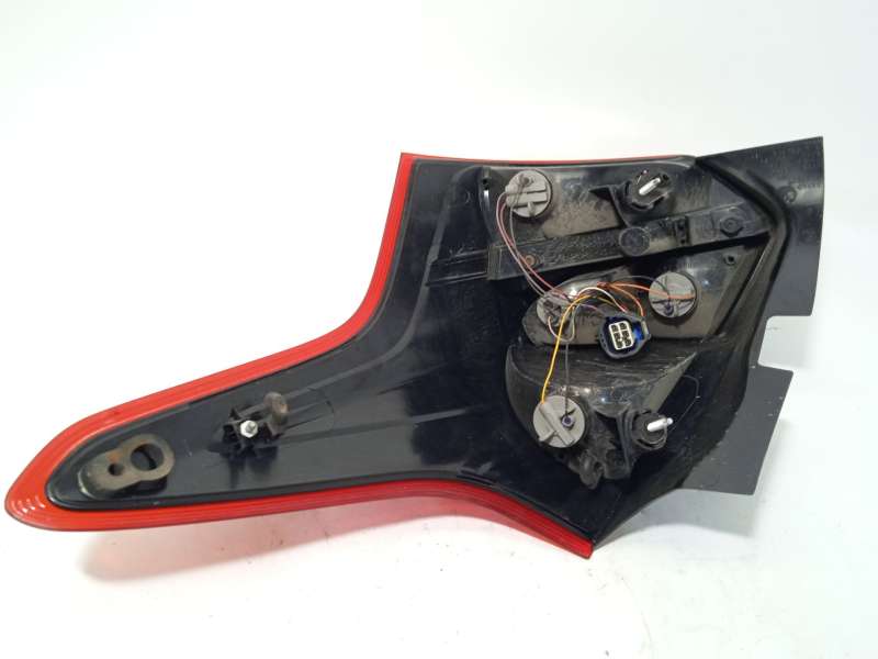 Recambio de piloto trasero izquierdo para ford focus iii sedán 1.0 ecoboost referencia OEM IAM BM5113405AK 1825321 - Rojo 4
