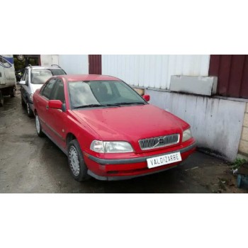 volvo s40 berlina del año 1998