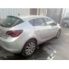 opel astra j gtc del año 2013