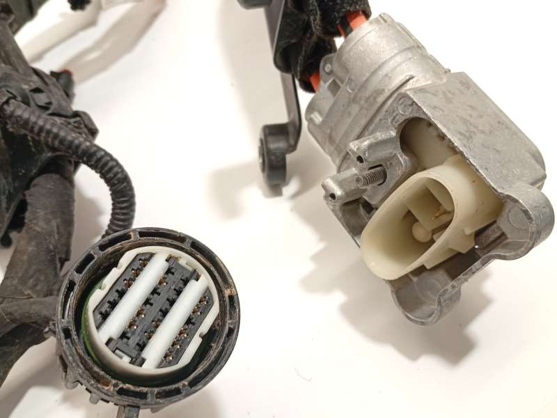 Recambio de modulo electronico para ford kuga iii (dfk) 2.5 duratec plug-in-hybrid referencia OEM IAM PZ1814B322JC 2786572 3