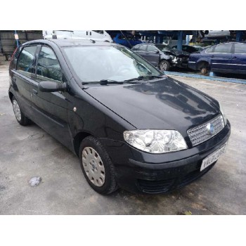 FIAT PUNTO BERLINA (188)