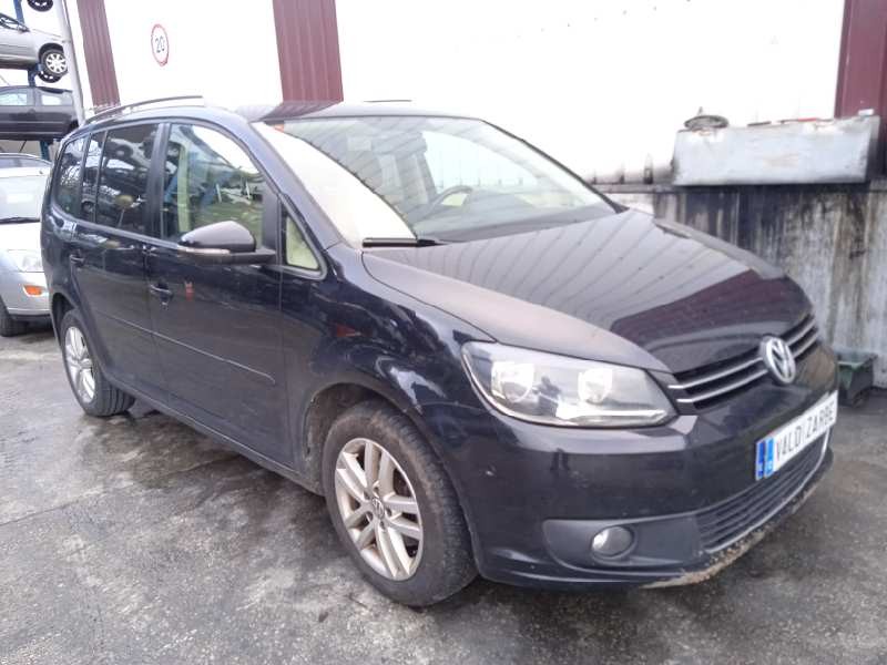 VOLKSWAGEN TOURAN (1T3)