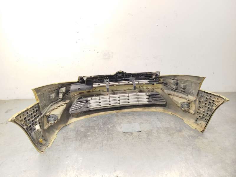 Recambio de paragolpes delantero para citroën c4 grand picasso sx referencia OEM IAM 7401FJ 7452KL 7