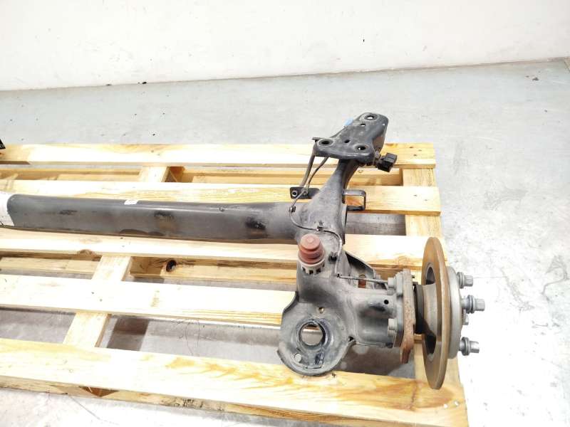 Recambio de puente trasero para citroën c3 iii (sx) 1.2 thp 110 referencia OEM IAM 1607197180 - Gris 2