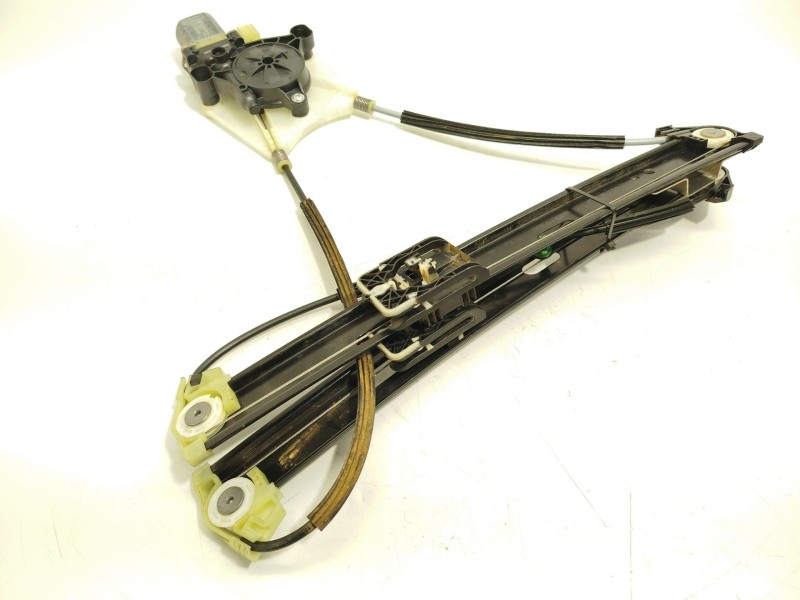 ELEVALUNAS DELANTERO IZQUIERDO 2GA837461F 5Q0959802A 