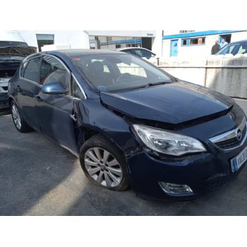 opel astra j lim. del año 2011