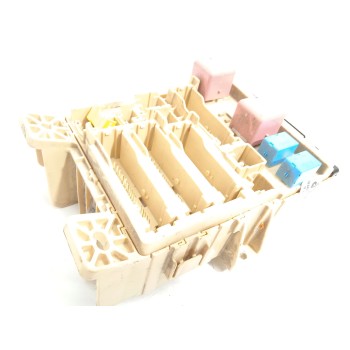CAJA RELES / FUSIBLES 8273048731 