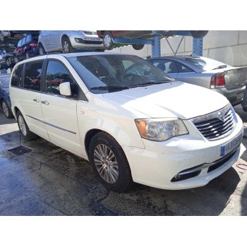 lancia voyager (404) del año 2011