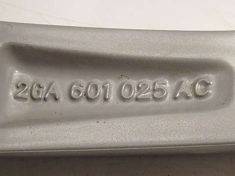 Recambio de llanta para volkswagen t-roc (a11, d11) 1.0 tsi referencia OEM IAM 2GA601025AC8Z8 6