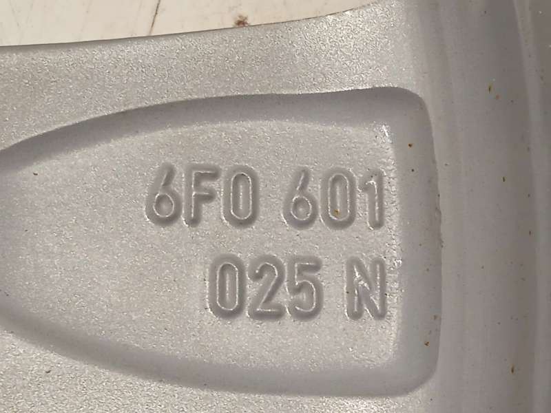 Recambio de llanta para seat ibiza v (kj1, kjg) 1.0 tsi referencia OEM IAM 6F0601025N 6F0601025G8Z8 - Blanco 7