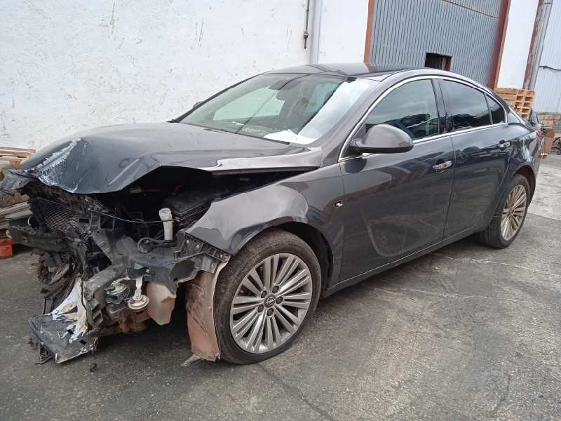 OPEL INSIGNIA BERLINA