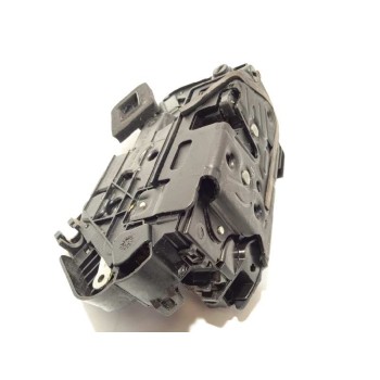 CERRADURA PUERTA TRASERA DERECHA 5TA839016E 