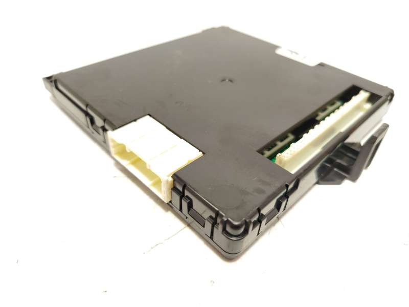 Recambio de modulo electronico para toyota auris 2.0 d-4d cat referencia OEM IAM 8922102331  50119221 - Blanco 4