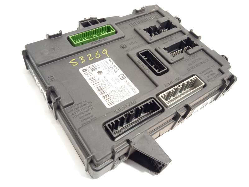 CAJA RELES / FUSIBLES 284B11258R A2C9987670200