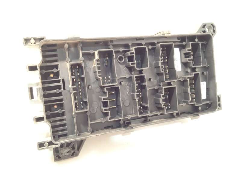 Recambio de caja reles / fusibles para kia sorento i (jc) 2.5 crdi referencia OEM IAM 911603E070 - Negro 3