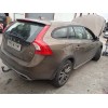 volvo v60 kombi cross country del año 2015